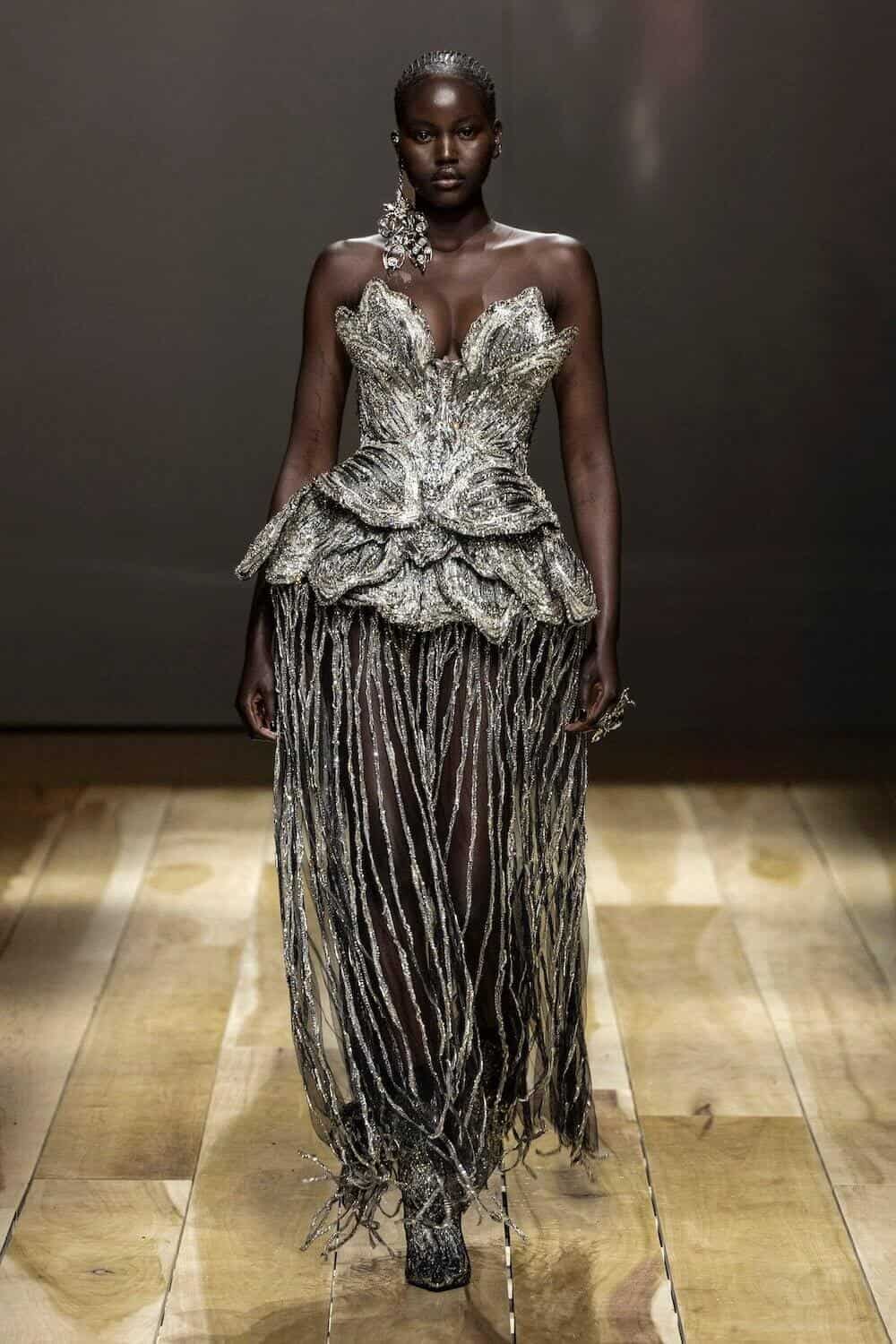 Alexander McQueen: Ready-To-Wear AW23 - 10 Magazine